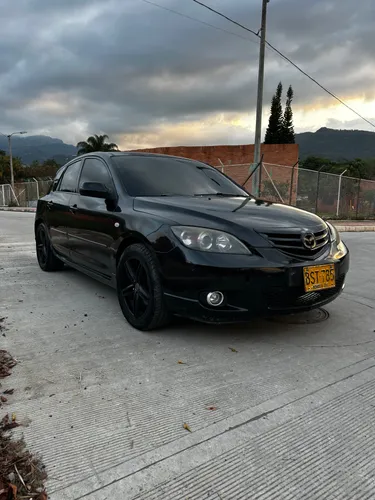 Se vende Mazda 3 2006