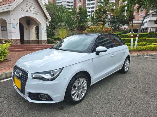 Audi A1 1.4 Tfsi Ambition Plus 5 puertas 2015 