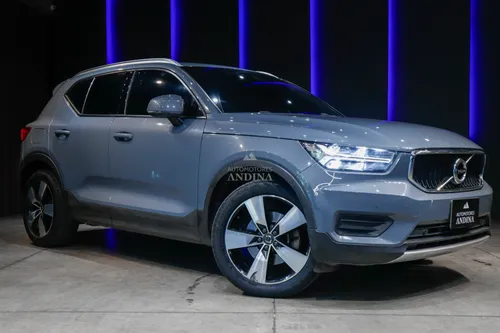 VOLVO XC40 T4 MOMENTUM 2.0T Aut.Sec FWD 2022 758