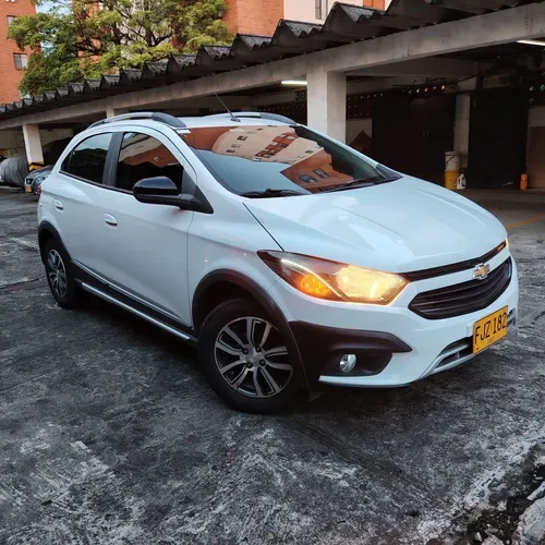 Chevrolet Onix Activ 2018