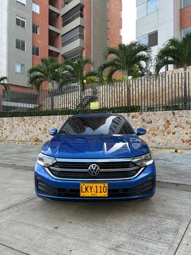 VOLSKWAGEN JETTA HIGHLINE 