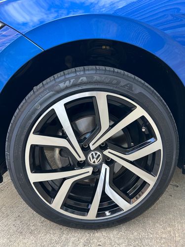 VOLSKWAGEN JETTA HIGHLINE 