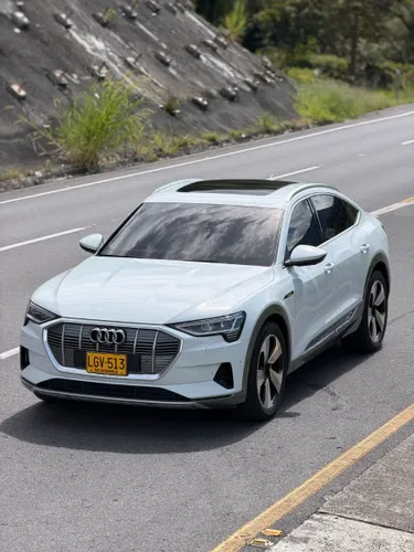 Audi e-tron sportback prestige quattro 2022