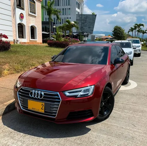 Audi A4 2.0T Ambition 