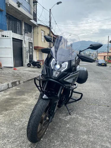 Vendo CFMOTO 700MT 