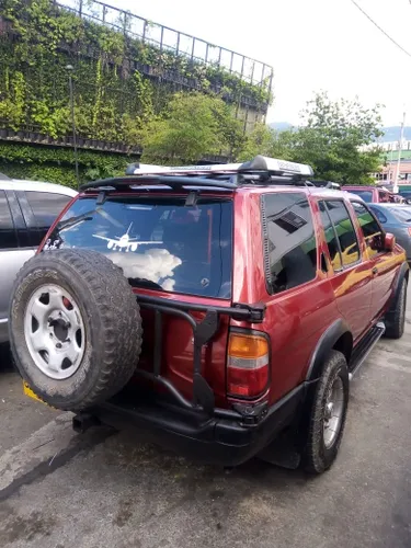 Nissan Pathfinder modelo 1997