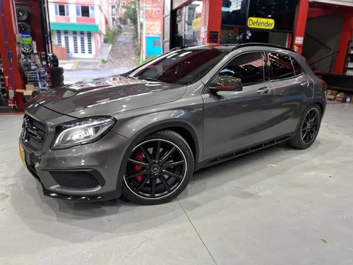 MERCEDES BENZ GLA 45 AMG 