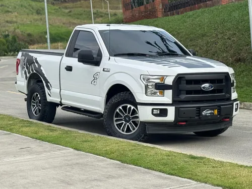 Ford F-150 XLT CABINA SENCILLA 3.5