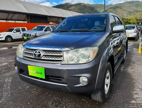 Toyota Fortuner 2.7l