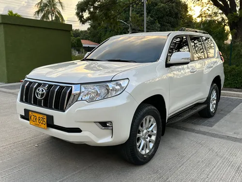 Toyota Prado Txl 2022 Gasolina