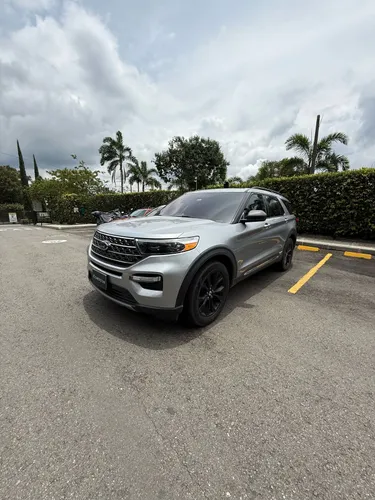 Ford Explorer XLT 2020 Automatica Unico Dueno 7 Puestos 4x4