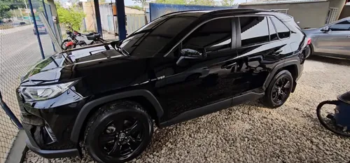 Toyota Rav 4 XLE 2020