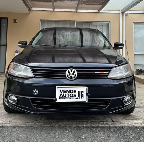 VOLKSWAGEN JETTA TRENDLINE 2011