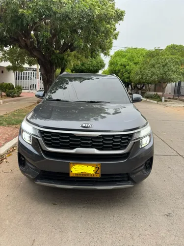 Kia Seltos vibrant 2022. 