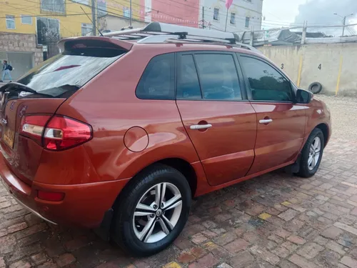 RENAULT KOLEOS
