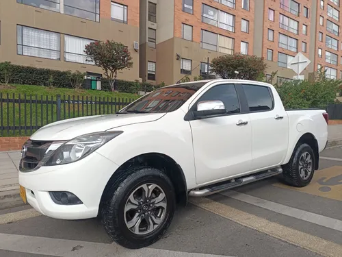 Mazda BT-50 3.2 DIESEL 2017