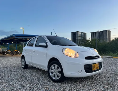 Nissan March 2014
