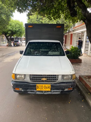 VENDO CHEVROLET LUV 2.300 