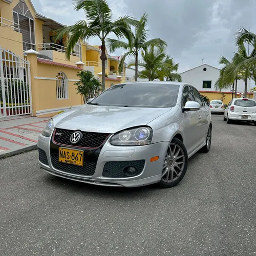 Volkswagen Bora Gli 2.0 turbo