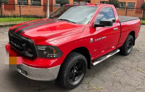 Dodge Ram SLT 5.7 2011