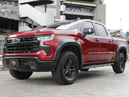 Chevrolet Silverado 5.3 Z71 4X4 At
