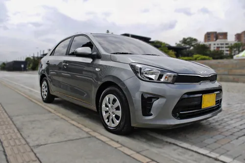 Kia Soluto 1.4 Emotion Mt