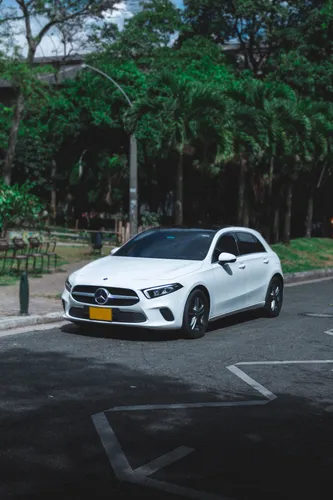 Mercedes-Benz Clase A 1.6 A200 Urban