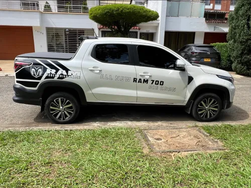 RAM 700 BIG HORND FULL