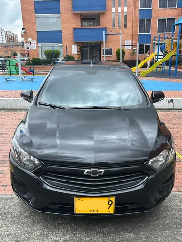 Chevrolet Joy Sedan 