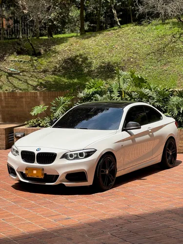 BMW M240i 2019 