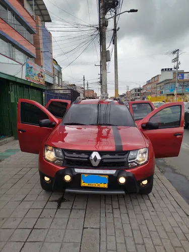RENAULT DUSTER MODELO 2017