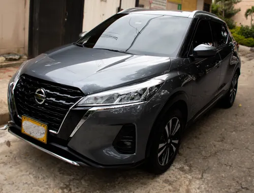 Nissan Kicks Advance 2022 Gris