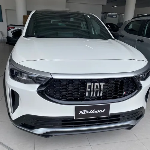 Fiat fastback limited 2025