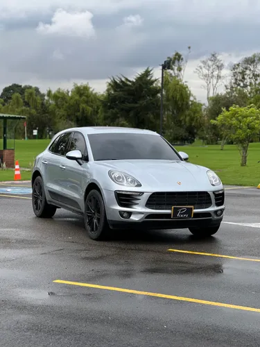 Porsche Macan S 