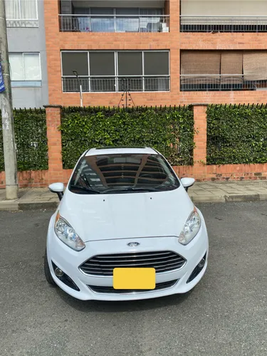 Ford Fiesta Titanium 2015