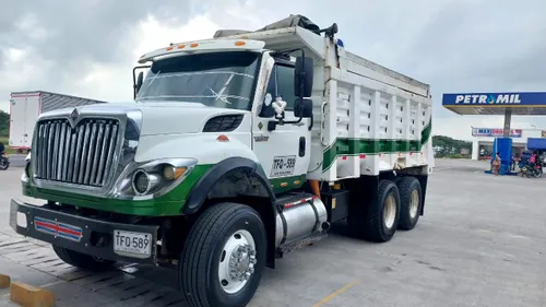 Volqueta doble troque international workstar 