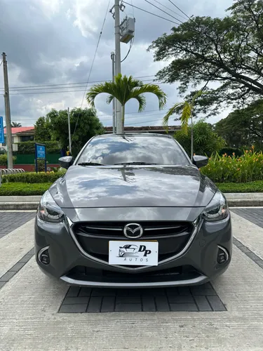 Mazda 2 Grand Touring LX