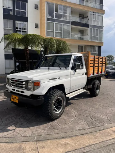 Toyota diesel 1997 original estacas 