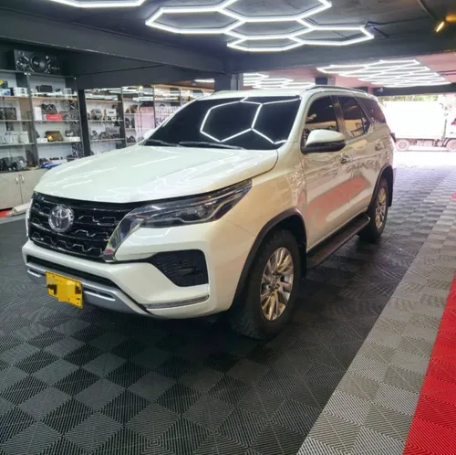 Toyota Fortuner SRV Modelo 2021