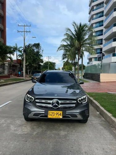 Mercedes Benz GLC 300 2021