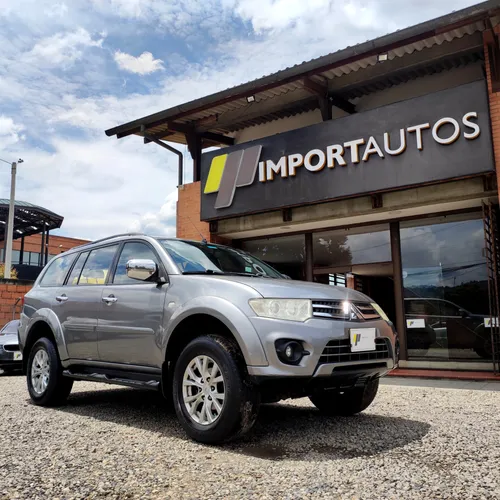 Mitsubishi Nativa 3.5L 2015