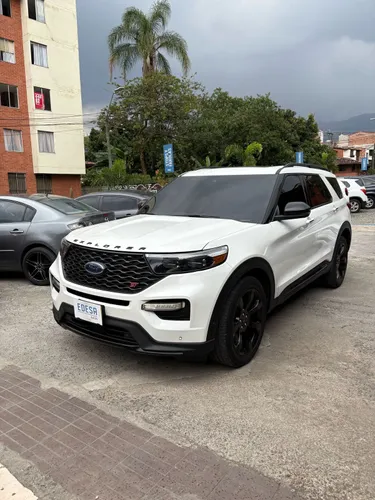 FORD EXPLORER ST