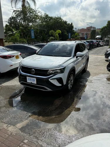 VOLKSWAGEN TAOS COMFORTLINE