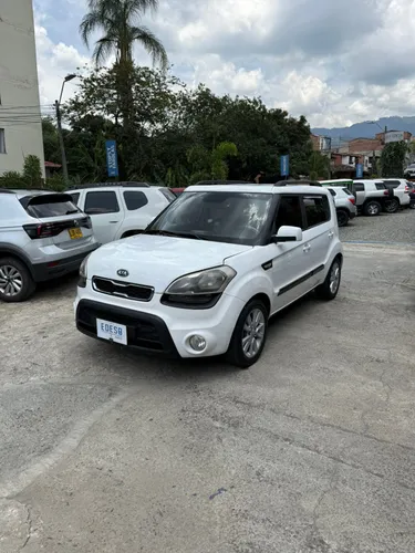 KIA SOUL LX