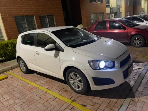 Chevrolet sonic 2013