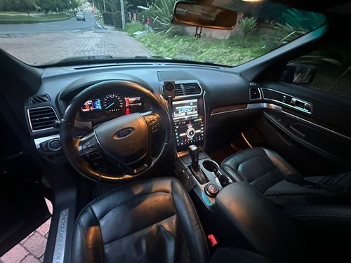 Ford Explorer lmited 2016 4x4 