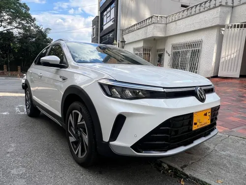 Volkswagen NIVUS HIGHLINE MODELO 2025