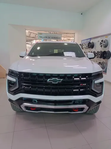Chevrolet Tahoe Z71 2025 