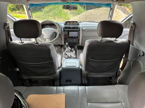 Toyota Prado Sumo 2.700 2007 4x4 GASOLINA mecanico 