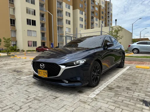 Mazda 3 Touring AT 2020